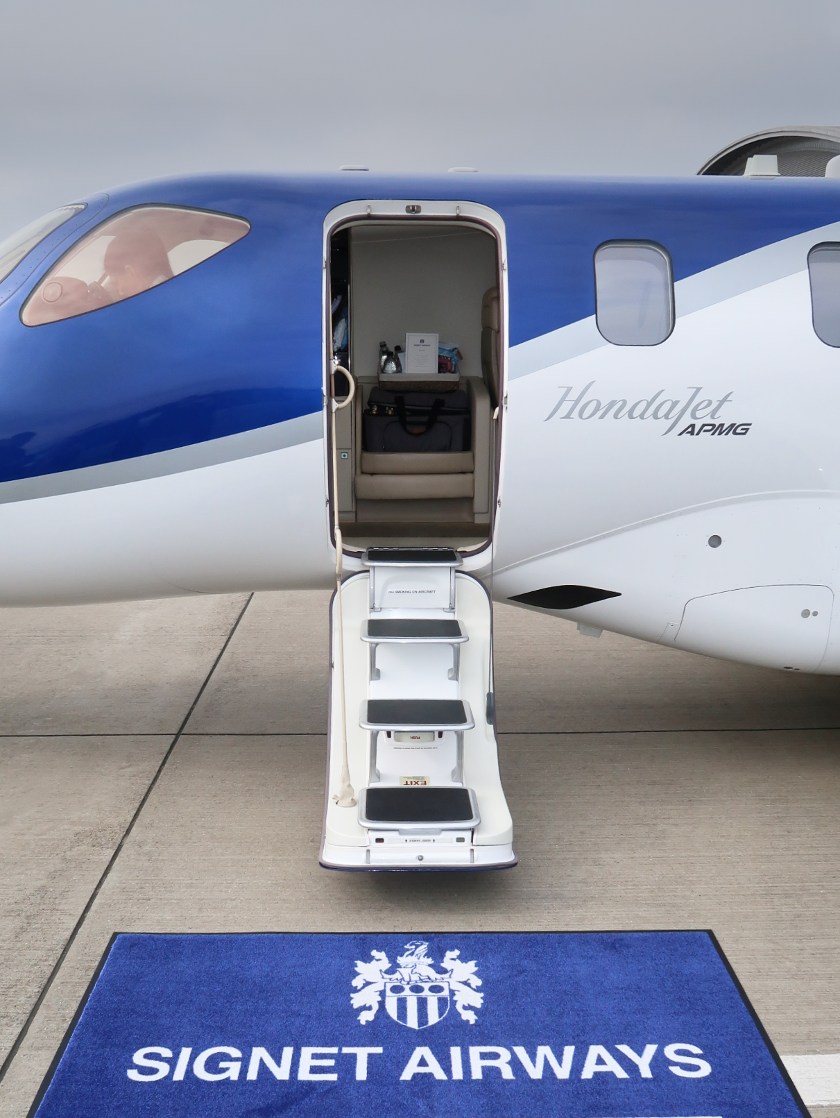 SIGNET AIRWAYS PRIVATE JET GIVEAWAY
